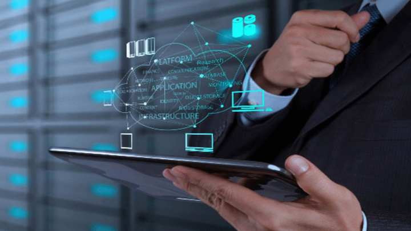 Capa de inteligencia artificial sobre infraestructura y datos existentes